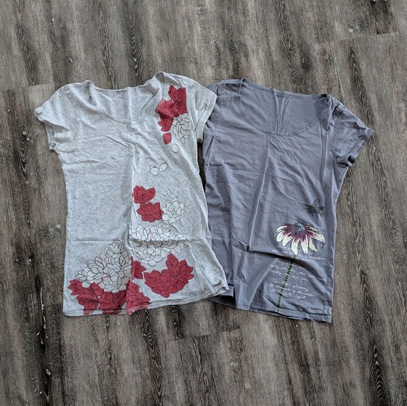 GAP Tops - 2 Gap maternity shirts